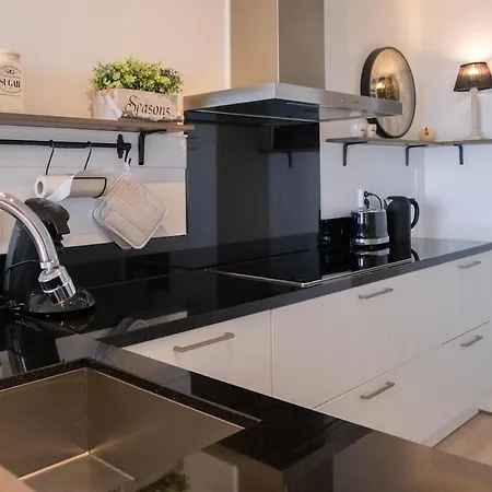 Дом отдыха Seaviews Egmond *